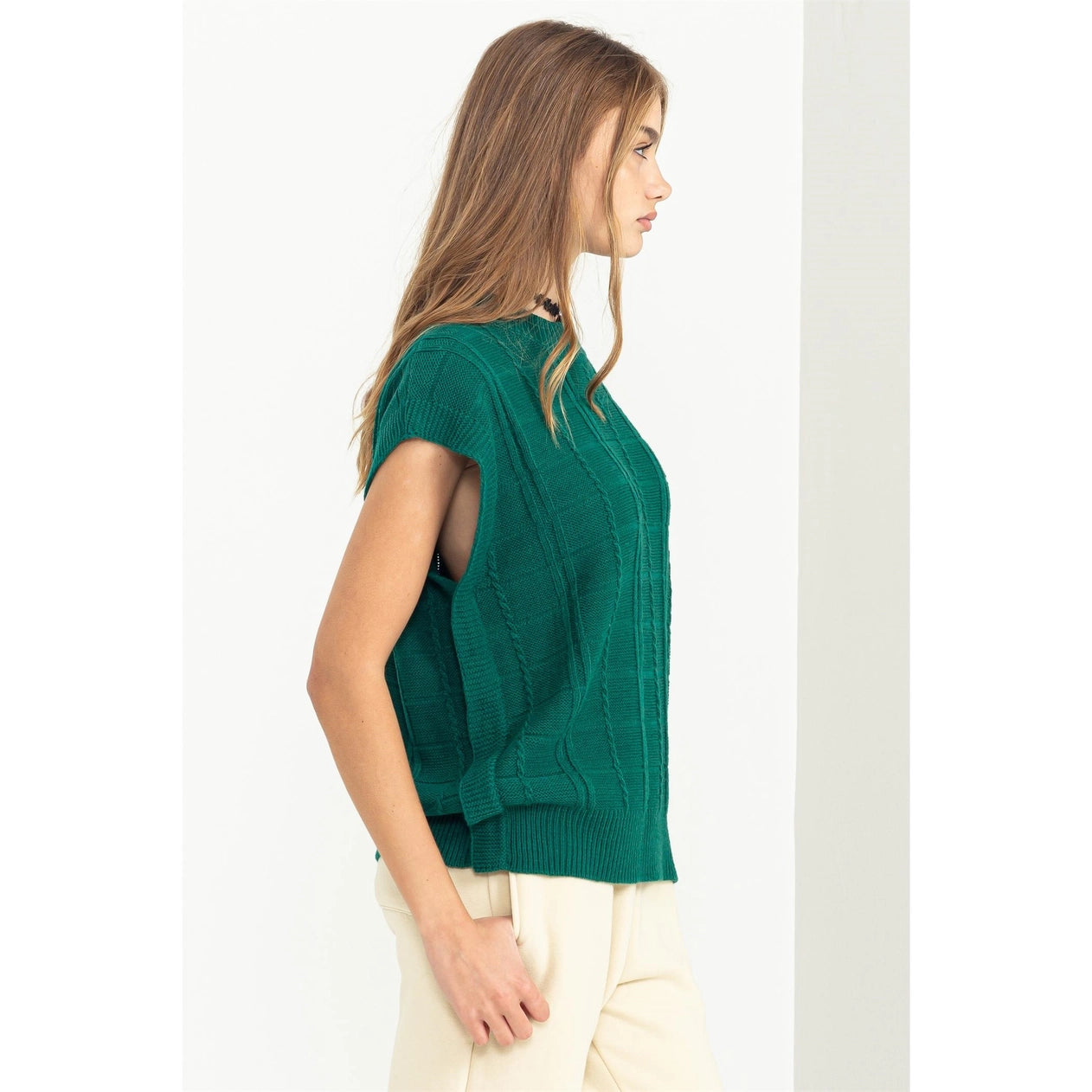 Sleeveless Oversized Cable Knit Sweater Vest